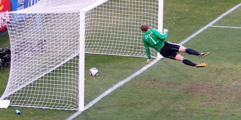 Kích Thước Sân Bóng Đá 11 Người Theo Đúng Quy Định FiFA
